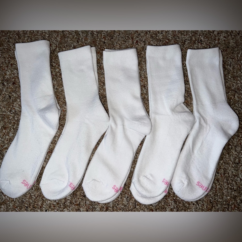 Hanes crew sock